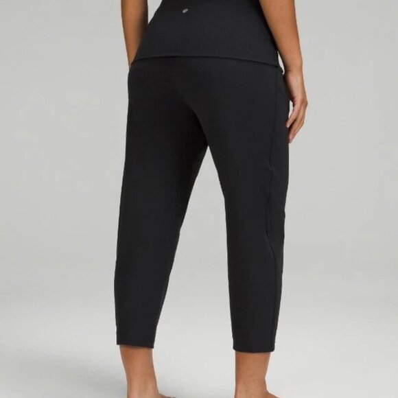 Lululemon Align SHR Rib Waist Crop Size 4 black - Picture 1 of 10